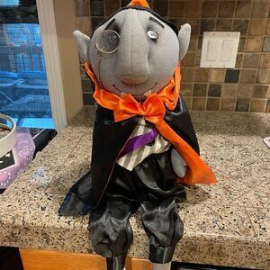 Vintage Vampire Large Shelf Sitter NWT